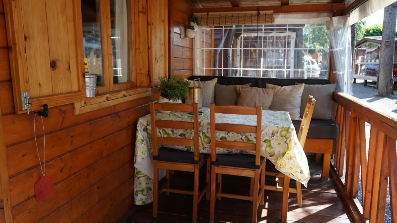 Hotel Vakantiehuis Casasdecasper - Camping Italie Porlezza 0*,